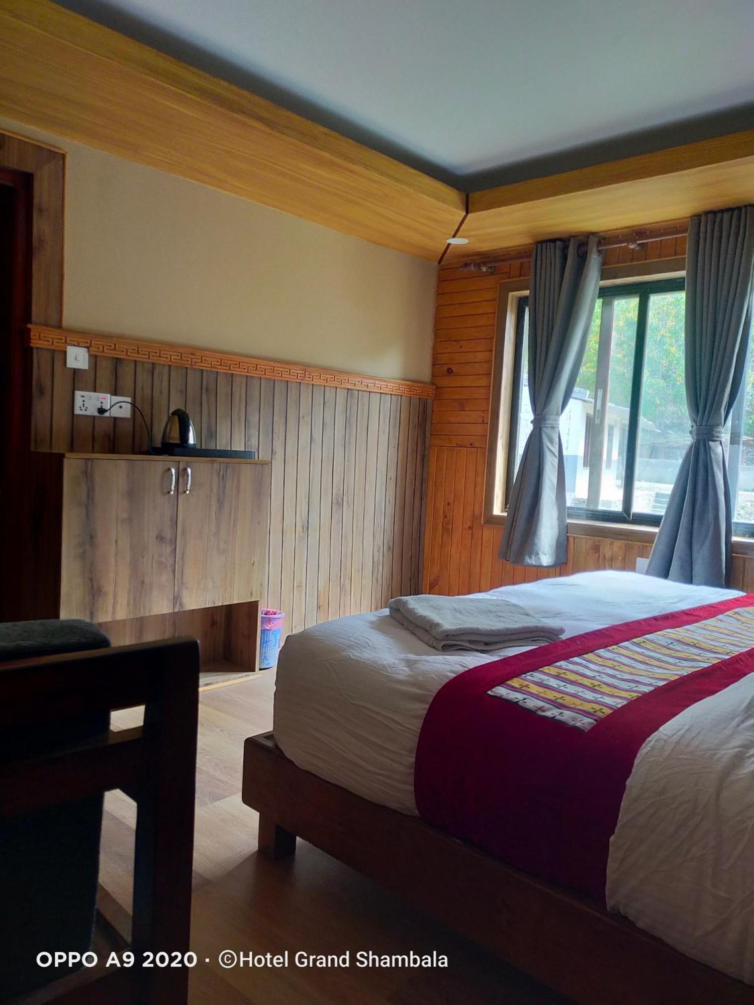 Muktināth Hotel Grand Shambala מראה חיצוני תמונה