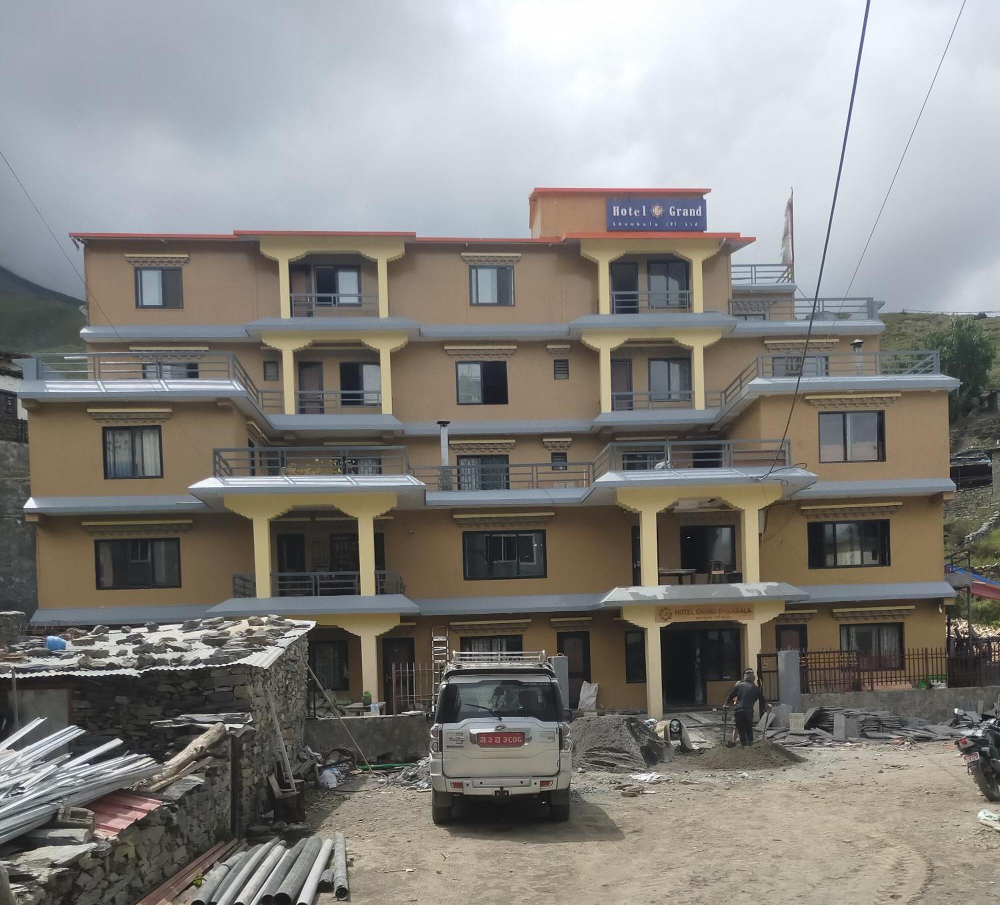 Muktināth Hotel Grand Shambala מראה חיצוני תמונה